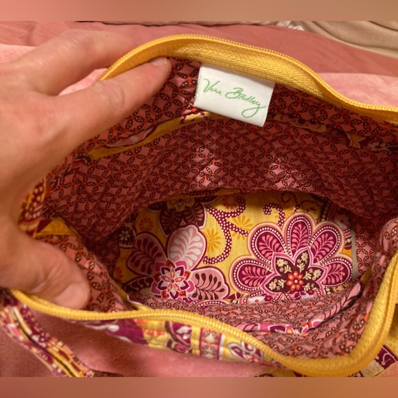 Vera Bradley Bag in Bali Gold - Picture 3 of 8